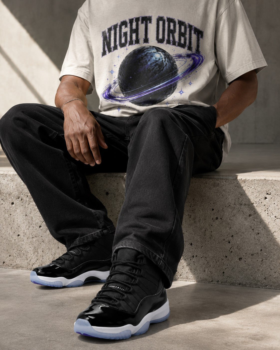 Black/Purple Graphic Tee, lifestyle 4