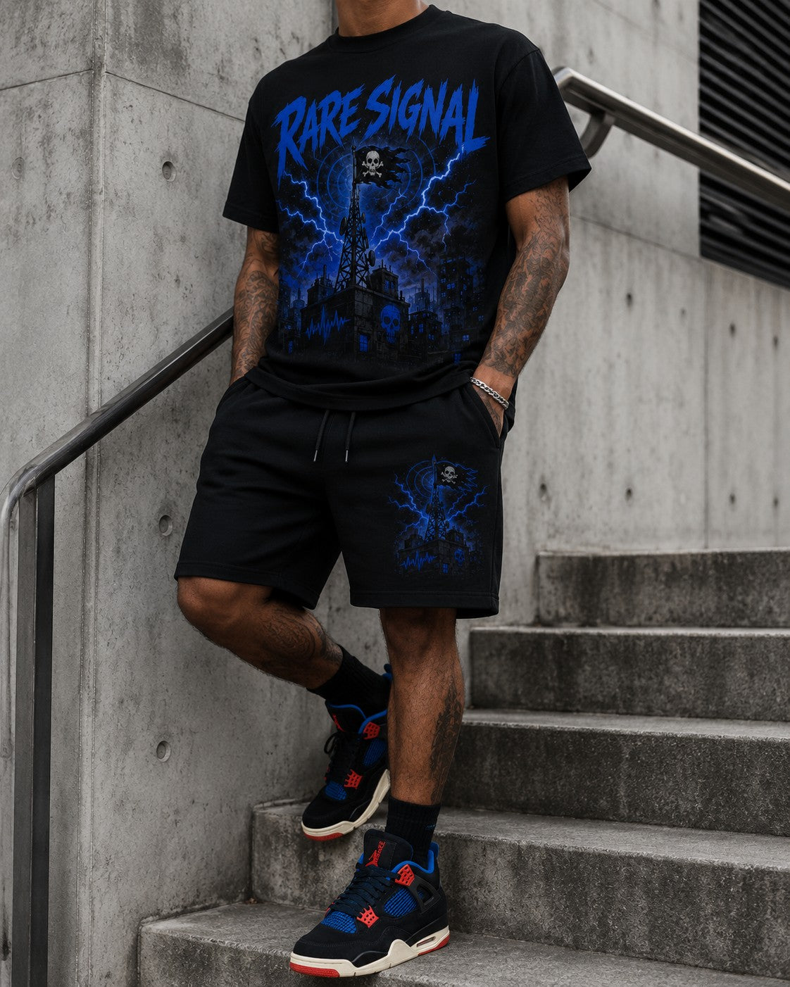 Black/Blue Short Set, lifestyle 3
