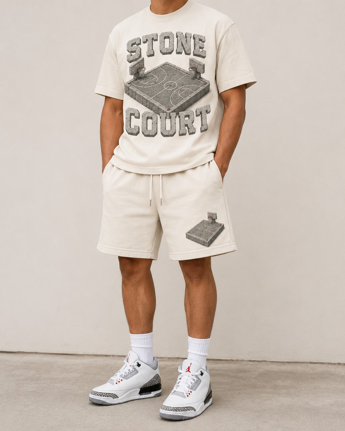 Grey/White Short Set, lifestyle 3