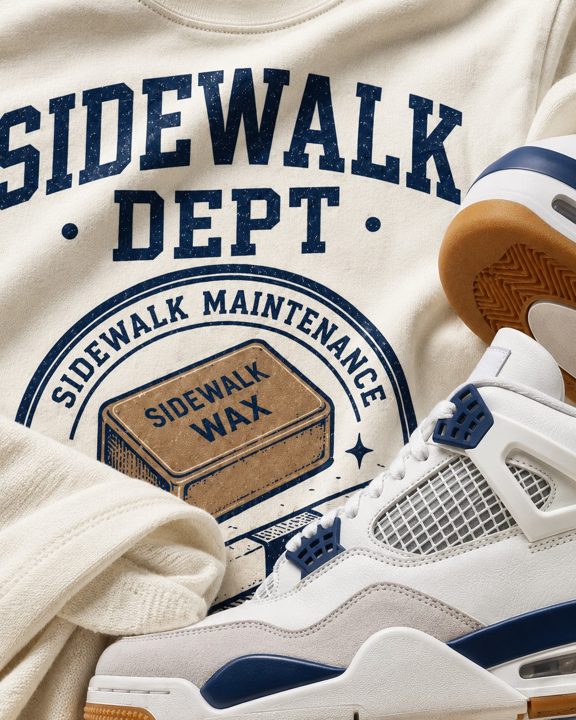 Navy/White Graphic Tee, lifestyle 4