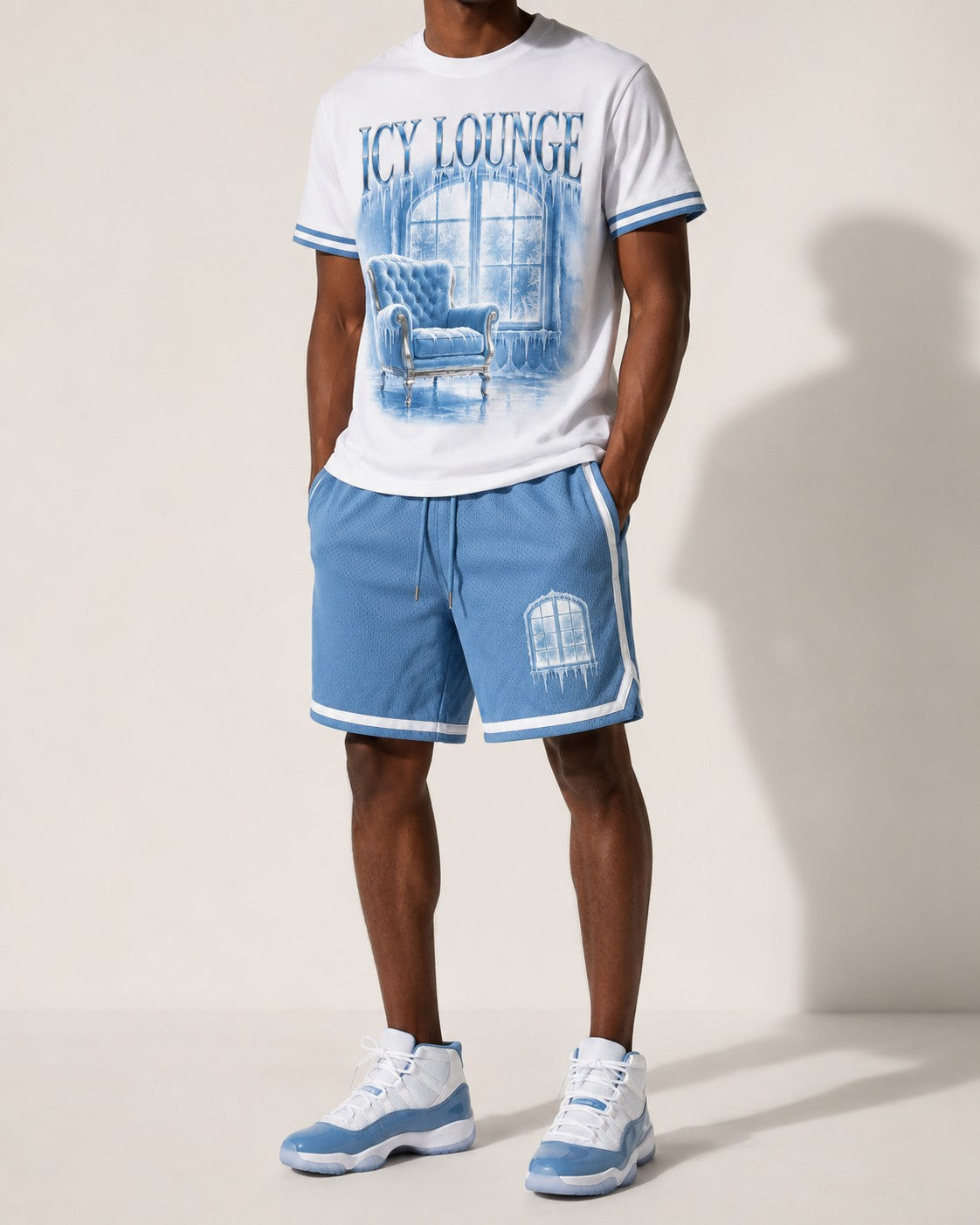 Blue/White Short Set, lifestyle 1