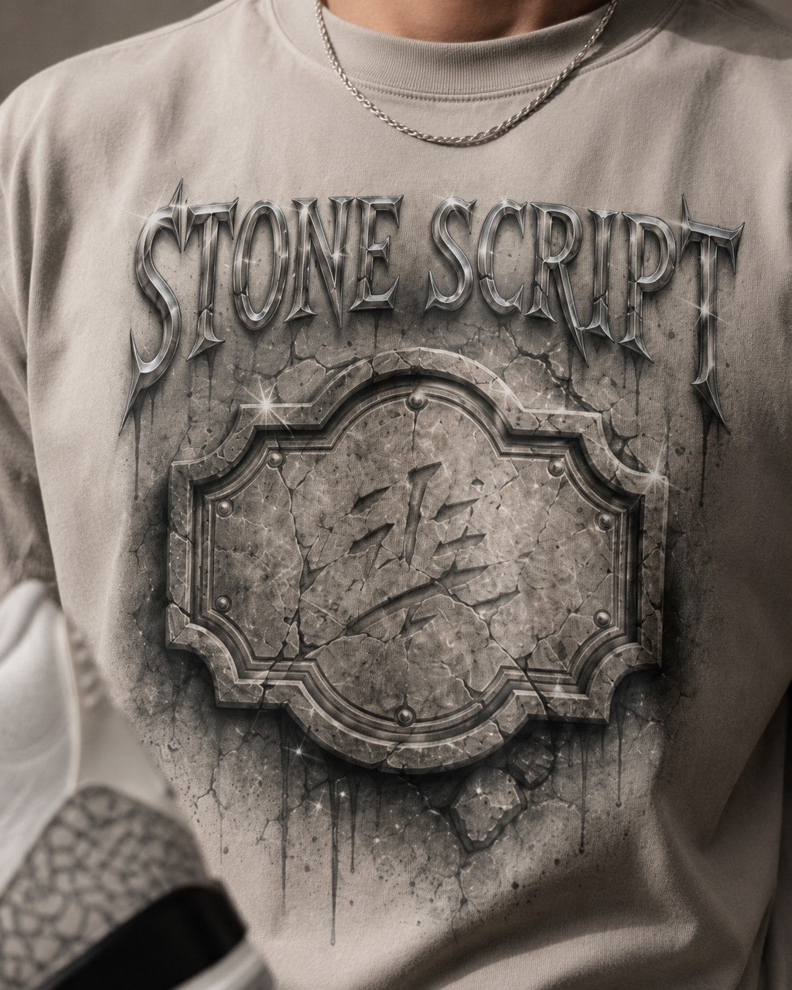 Grey/White Graphic Tee, lifestyle 2