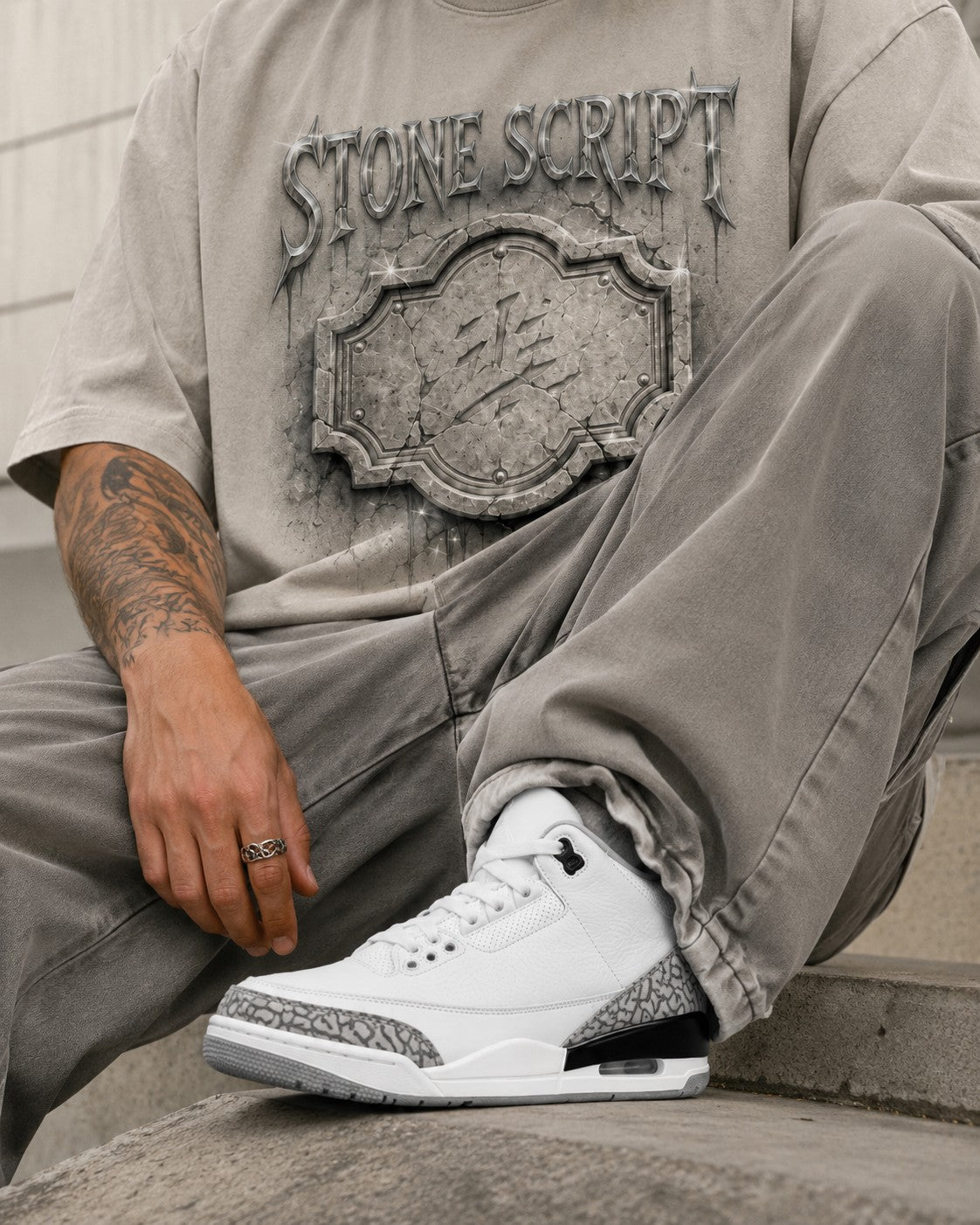 Grey/White Graphic Tee, lifestyle 4