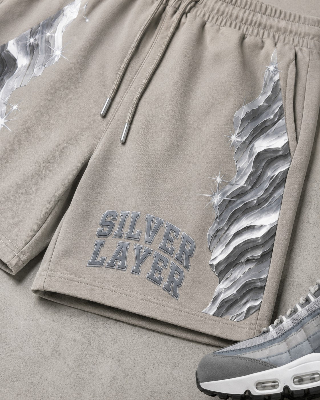 Grey/Silver Short Set, lifestyle 3