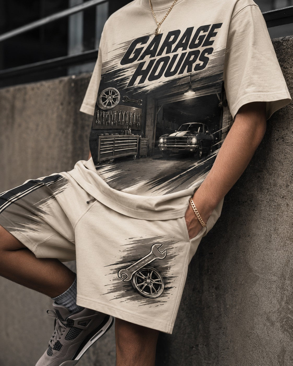 Grey/Black Short Set, lifestyle 4