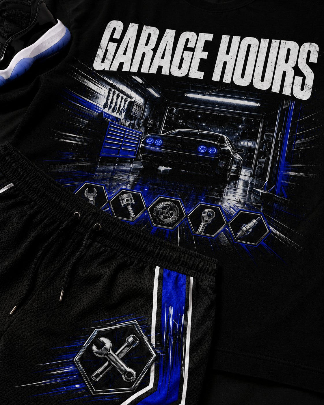 Black/Blue Short Set, lifestyle 2